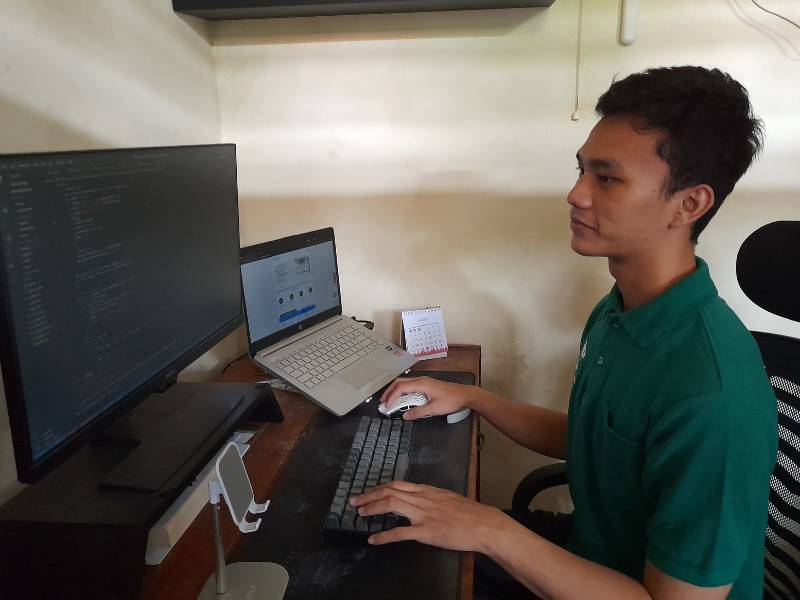 Rizqi Frontend Developer LindungiHutan