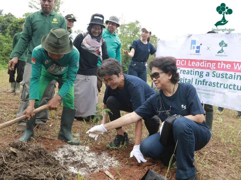 Penanaman Pohon DCI Indonesia