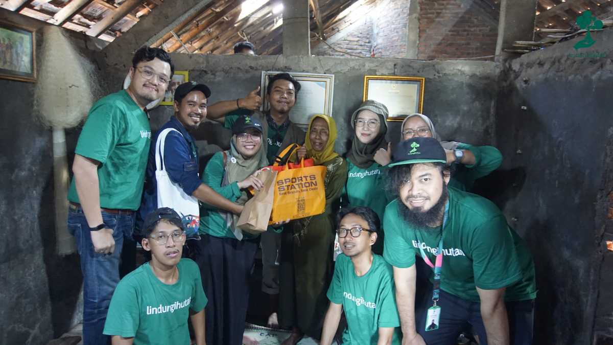 mak jah outing lindungihutan