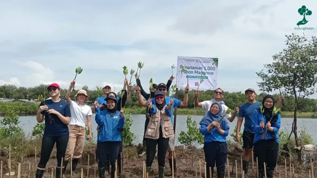 Iconic X LindungiHutan - annual report 2025 lindungihutan