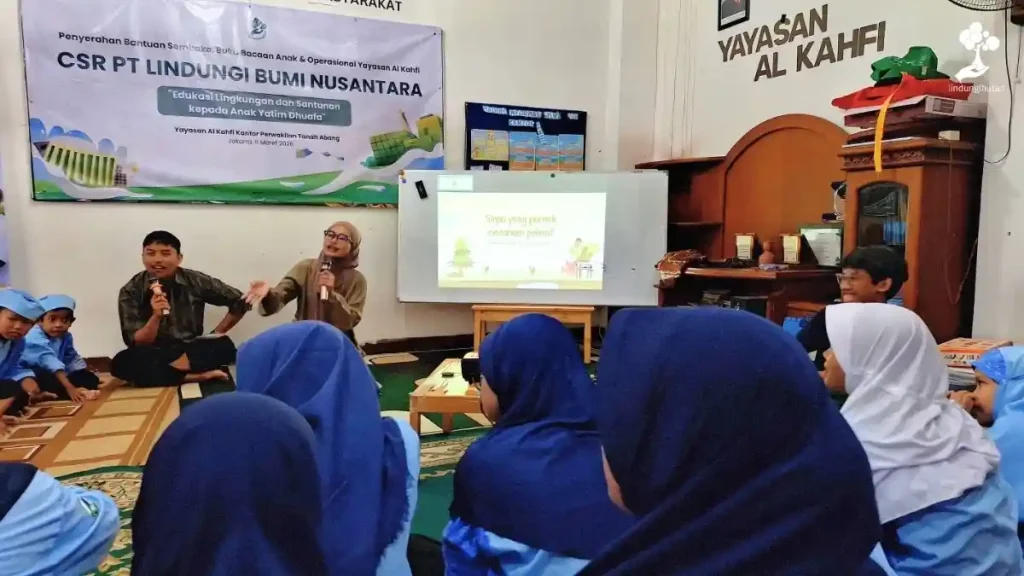 Program CSR LindungiHutan: Edukasi Lingkungan & Berbagi di Yayasan Al-Kahfi 83 edukasi lingkungan program csr lindungihutan