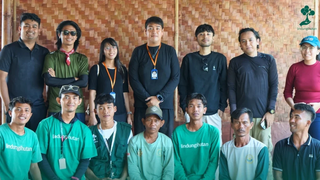Reforestathon Desa Sukawali_Di Rumah Pintar